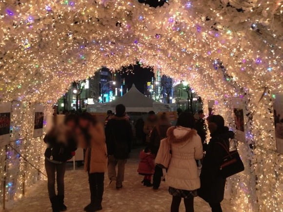 Snowfestival in sapporo susukino 17