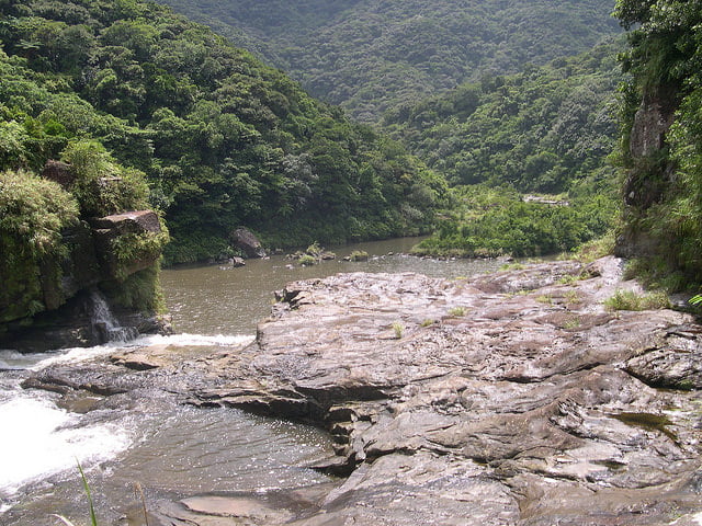 Move okinawa isolated island 3