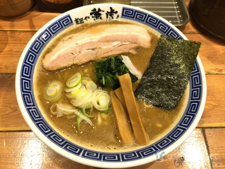 麺や兼虎の味噌煮干しラーメン