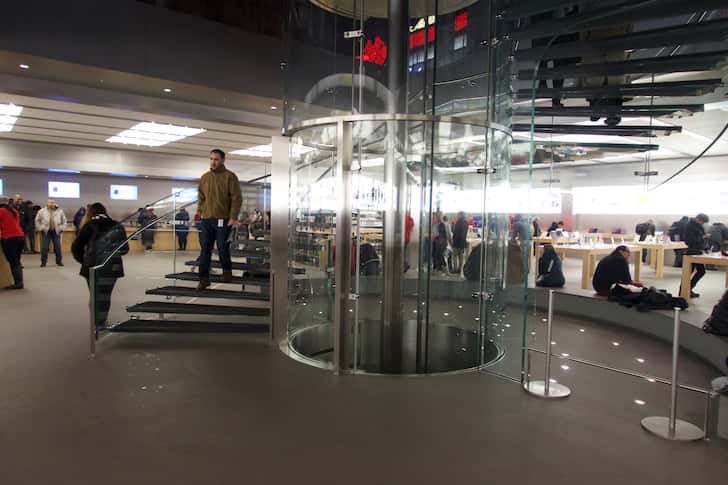 New york fifth avenue apple store 7