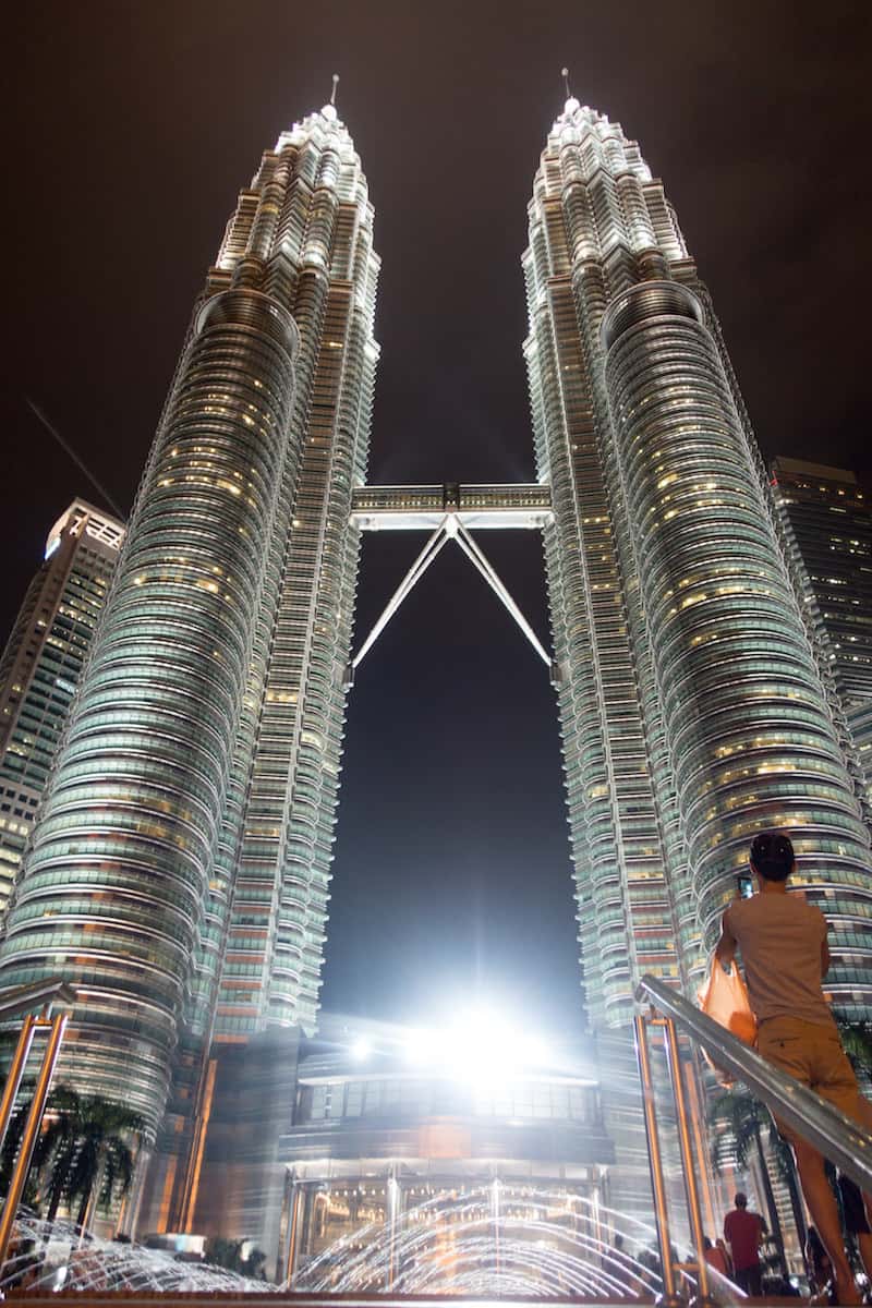 Petronas twin towers 10