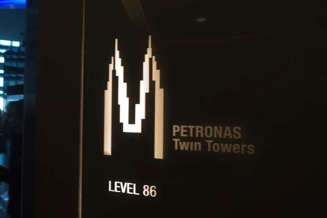 Petronas twin towers 20