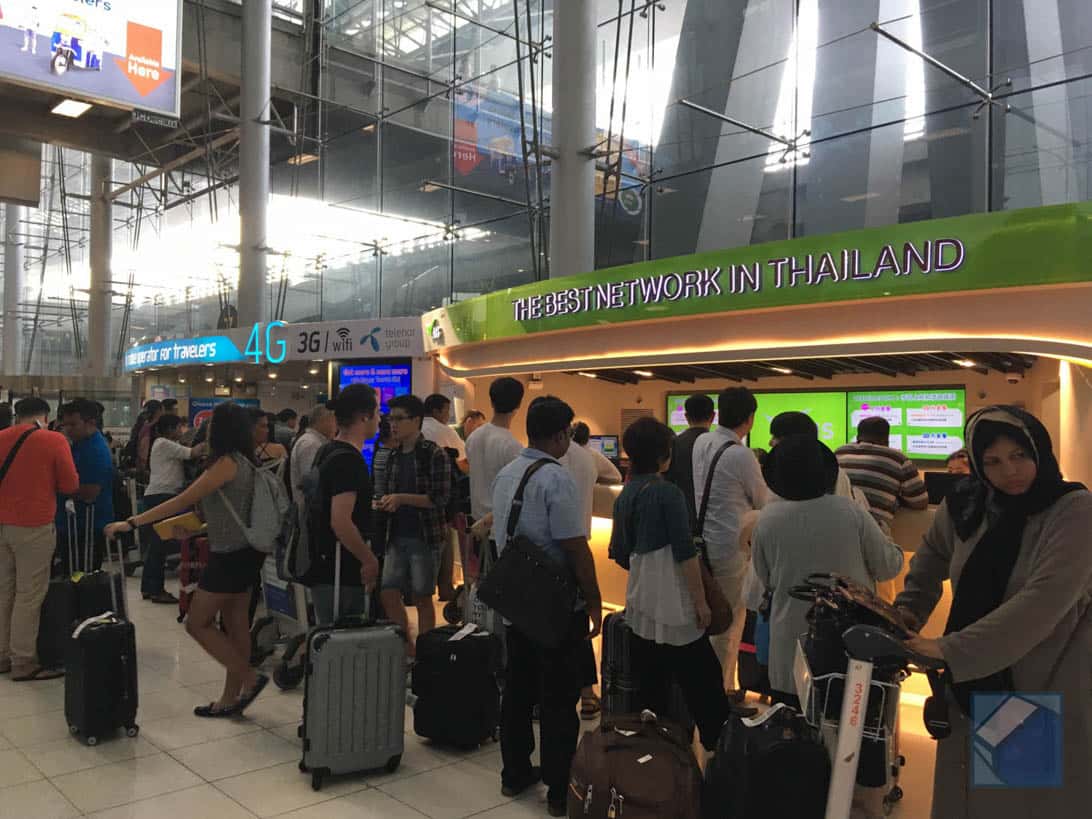 Suvarnabhumi airport sim money exchange 5