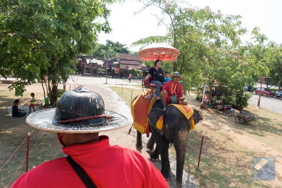 Ayutthaya ruins thailand 10