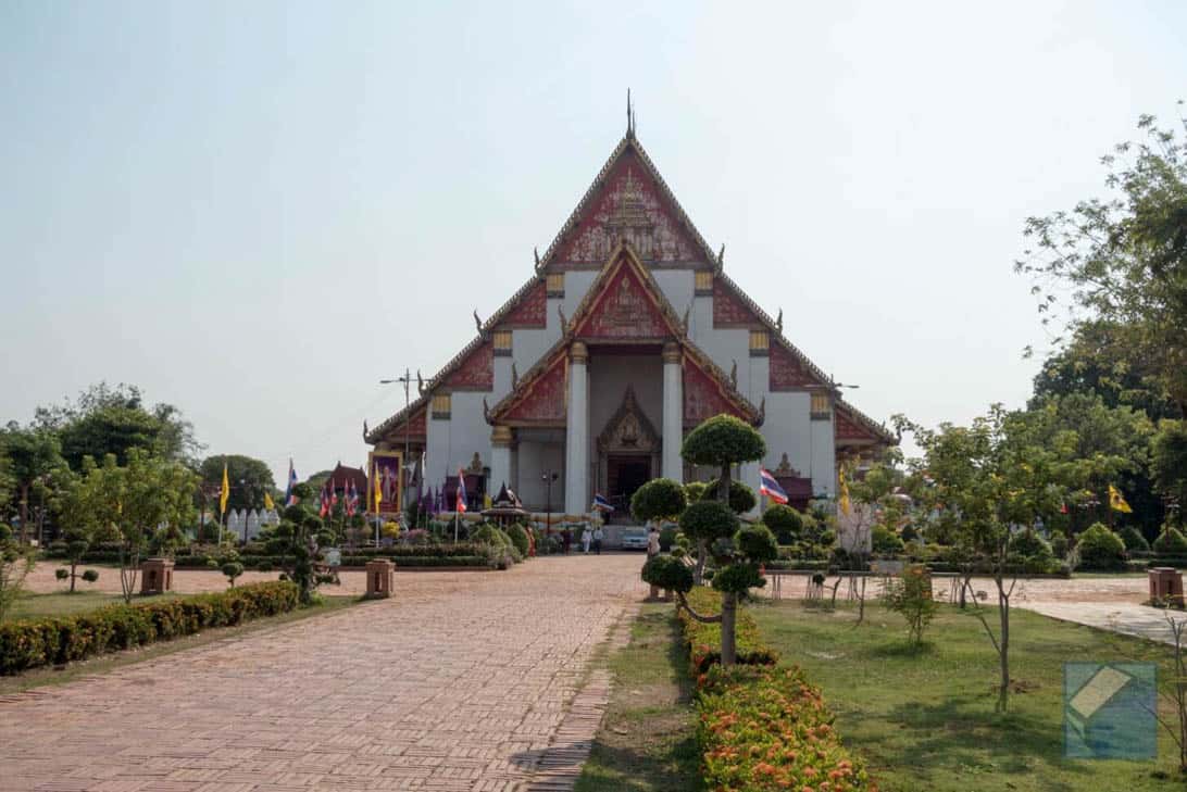 Ayutthaya ruins thailand 37