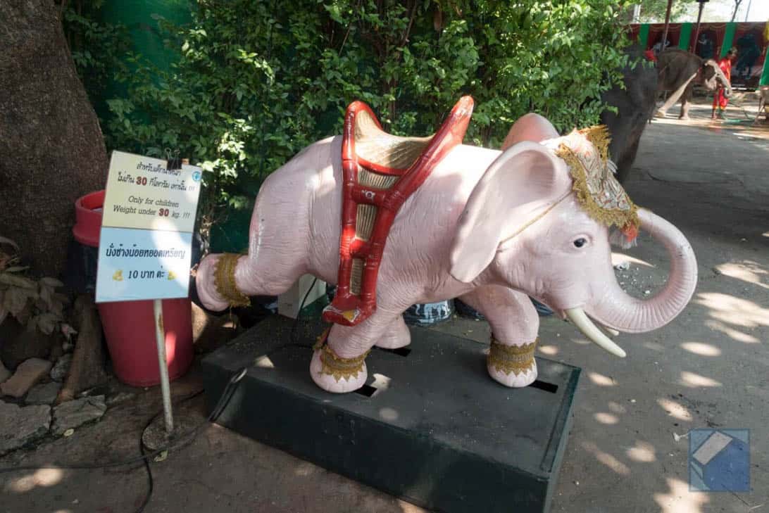 Ayutthaya ruins thailand 4