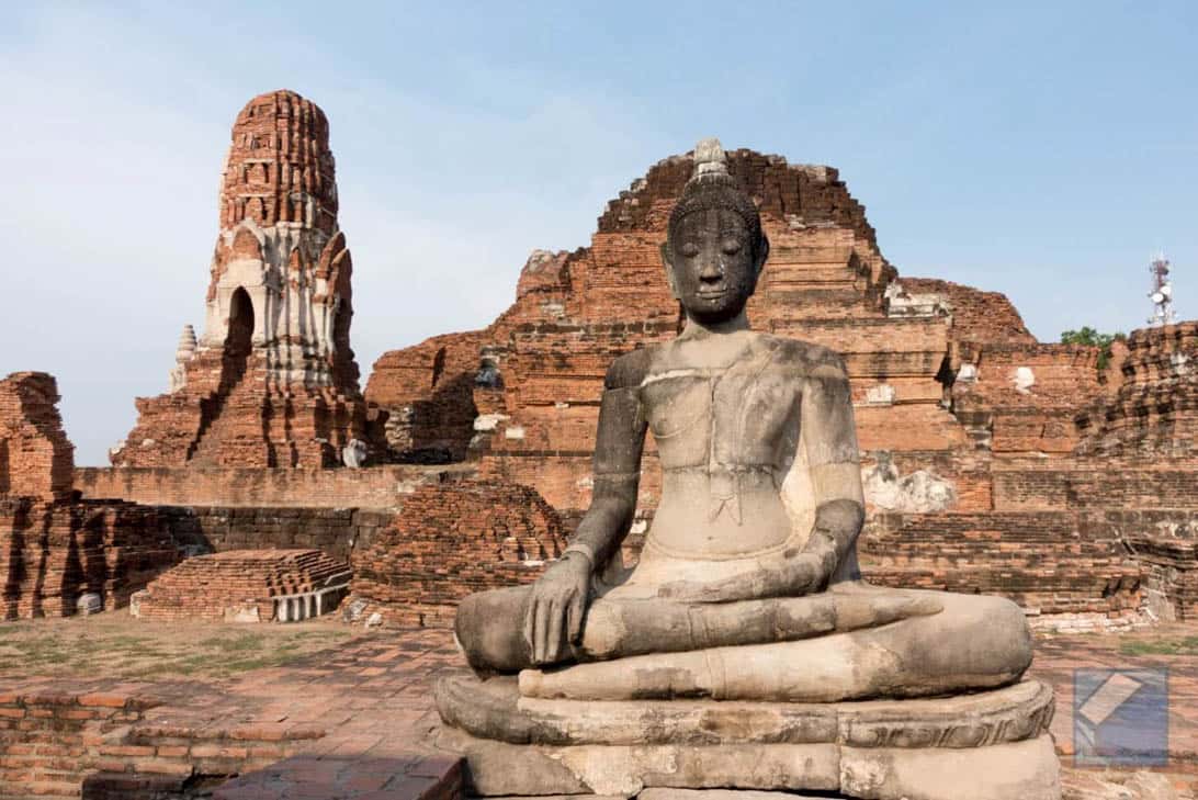 Ayutthaya ruins thailand 49