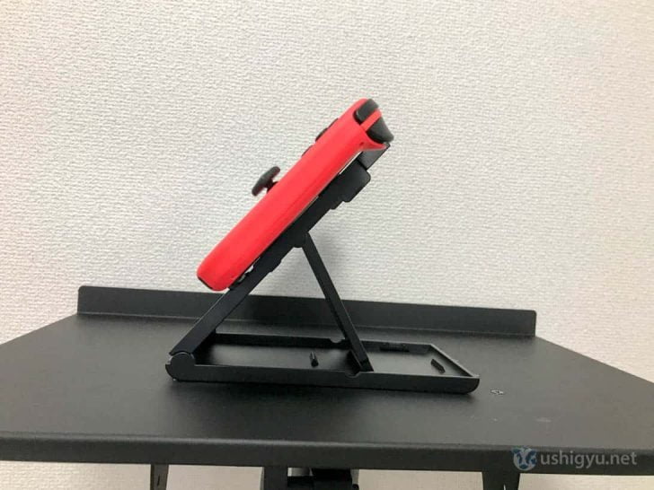 ニンテンドースイッチ用プレイスタンドの中くらいの角度