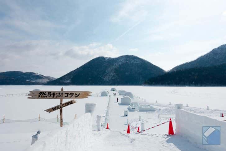 湖上に現れる氷の村、然別湖（しかりべつこ）コタン