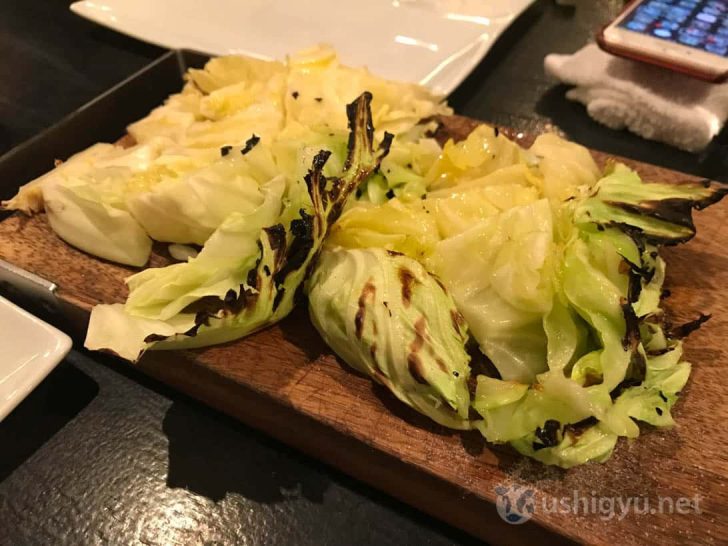 ローストホース：焼きキャベツ