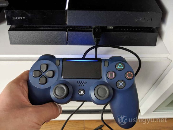 PS4とDUALSHOCK 4を有線接続すれば、自動的にPS4のコントローラーとして再登録される