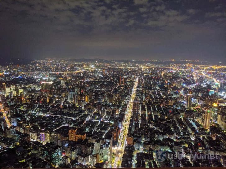 映り込みを気にせず好きなだけ夜景を撮影できる