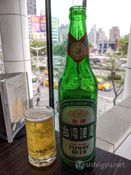 台湾ビール（台灣啤酒）でカンパイ