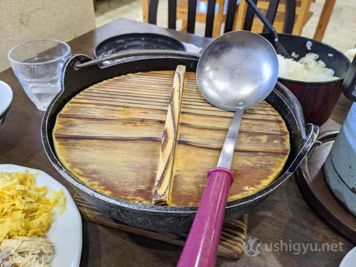 主役である鶏のスープ