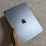 【レビュー】iPad Air 第4世代は、トップの電源ボタン搭載Touch IDが高速＆便利！控えめなスカイブルーもいい感じ