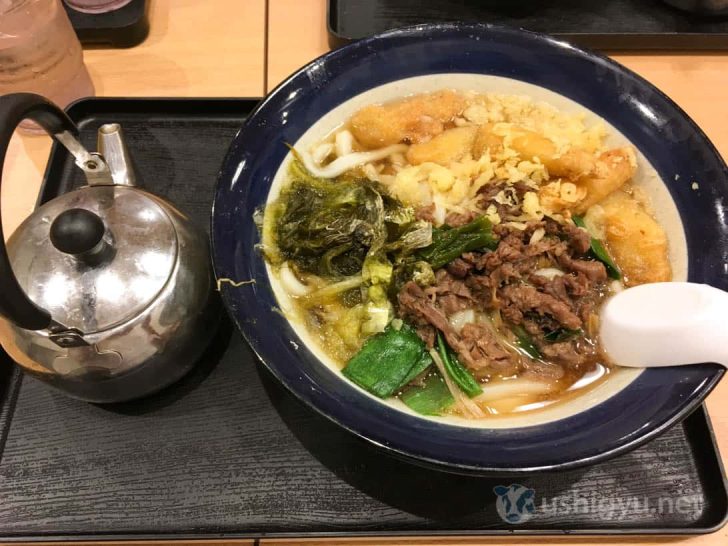 牧のうどんの肉ごぼううどん中麺