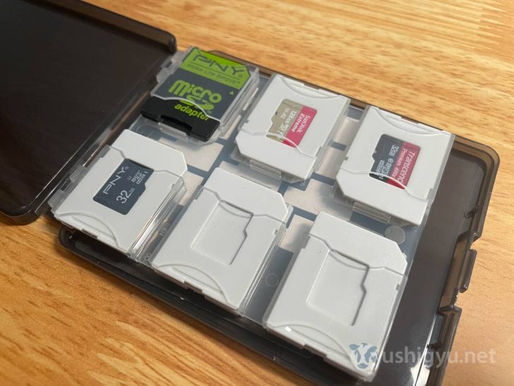 【レビュー】11枚収納のエレコムmicro SDカードケース。ラベル付きで中身が見える、落ちない構造で使いやすい