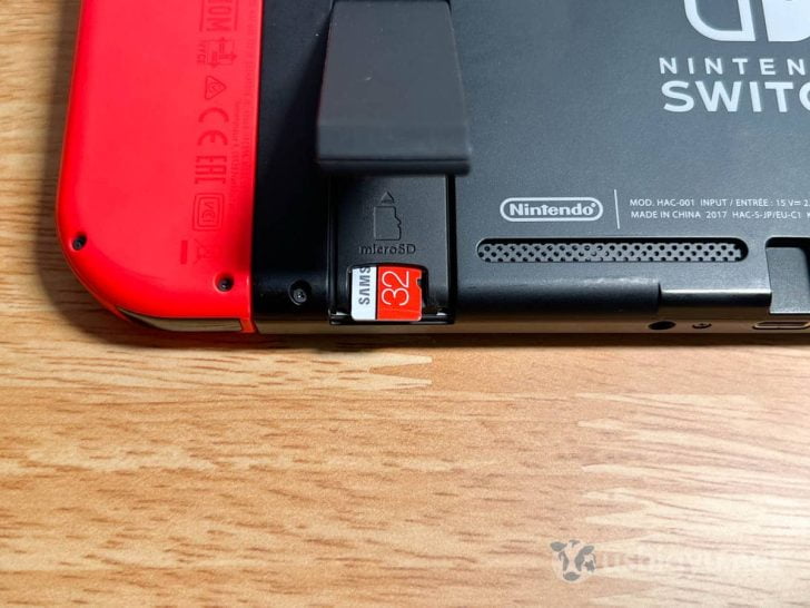 SwitchのmicroSDカードスロット