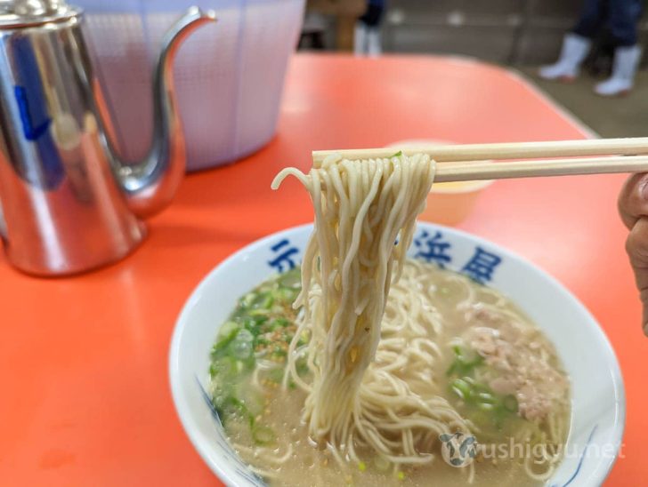 元祖長浜屋のスープは薄い