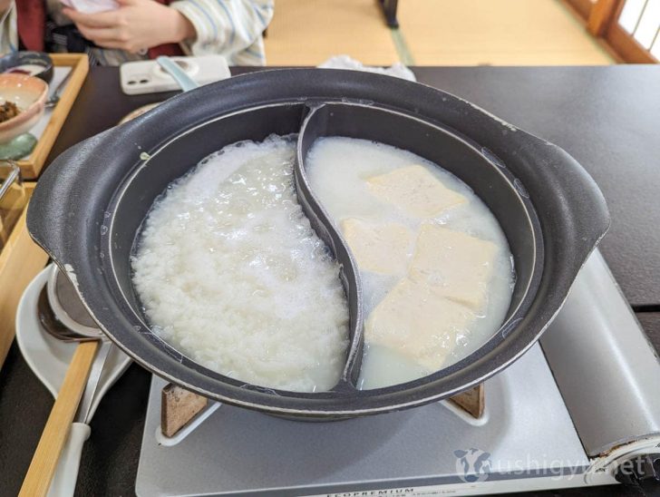 嬉野温泉の宿なら欠かせない温泉湯豆腐