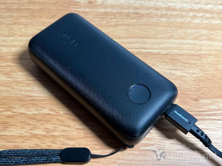 Anker PowerCore 10000 PD Reduxに対して充電するのはUSB-Cポートから