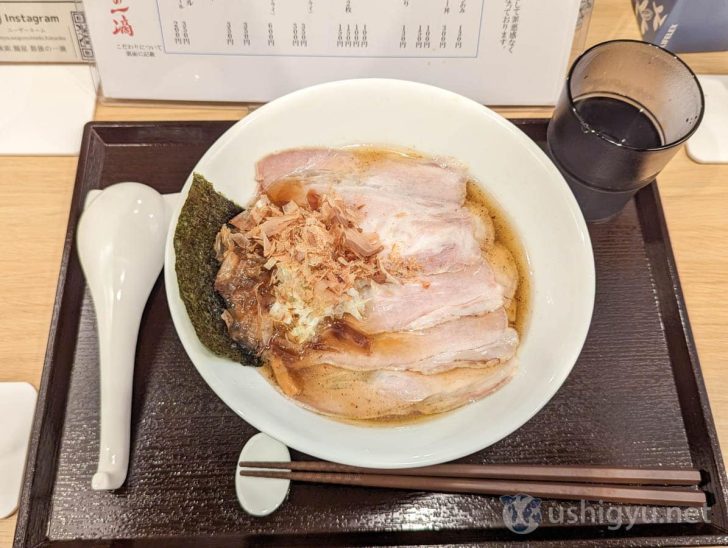 到着したカツオ醤油ラーメン