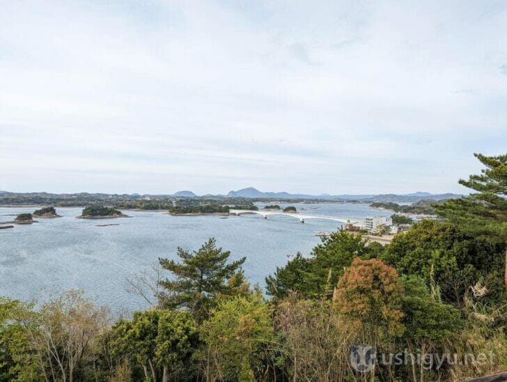 天空の船は丘の上につくられているので、天草の島々と海がかなり遠くまで見渡せます2