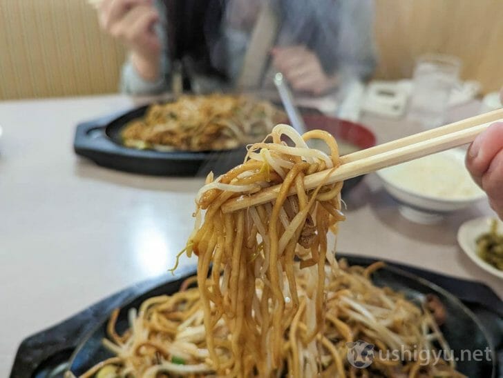 想夫恋の焼きそばはソースが強すぎずまろやかな味わい