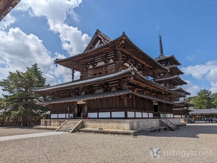 法隆寺の金堂