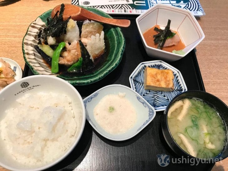 魚忠の定食