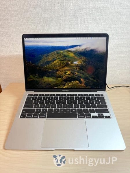 MacBook Air 13インチをUSB扇風機に設置