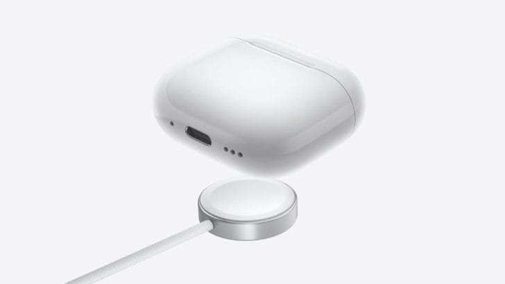 ワイヤレス充電に対応したAirPods 4