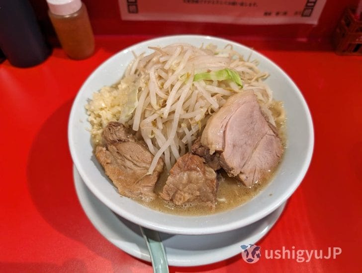 麺家菊二朗の並ラーメン