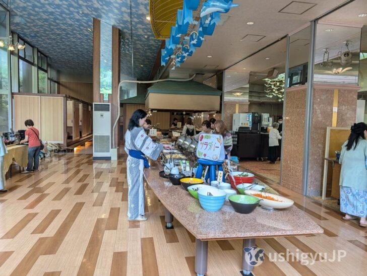 新潟ならではの料理や食材を取り入れた、スタンダードな立食スタイルの食事