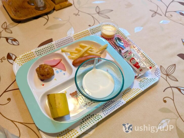 ポテト、ヨーグルト、フルーツなど子どもが食べやすいメニューも多数